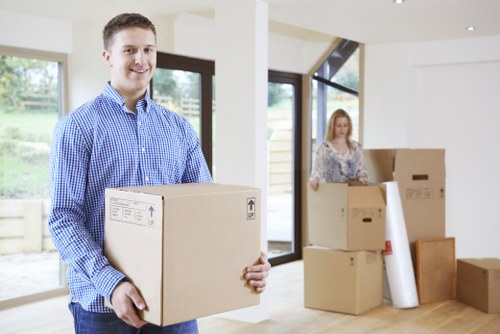 Packing supplies and organised removal service for Oldoakcommon home moves